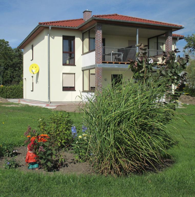 Ferienwohnung Im Herzen Von Peitz Ruang foto