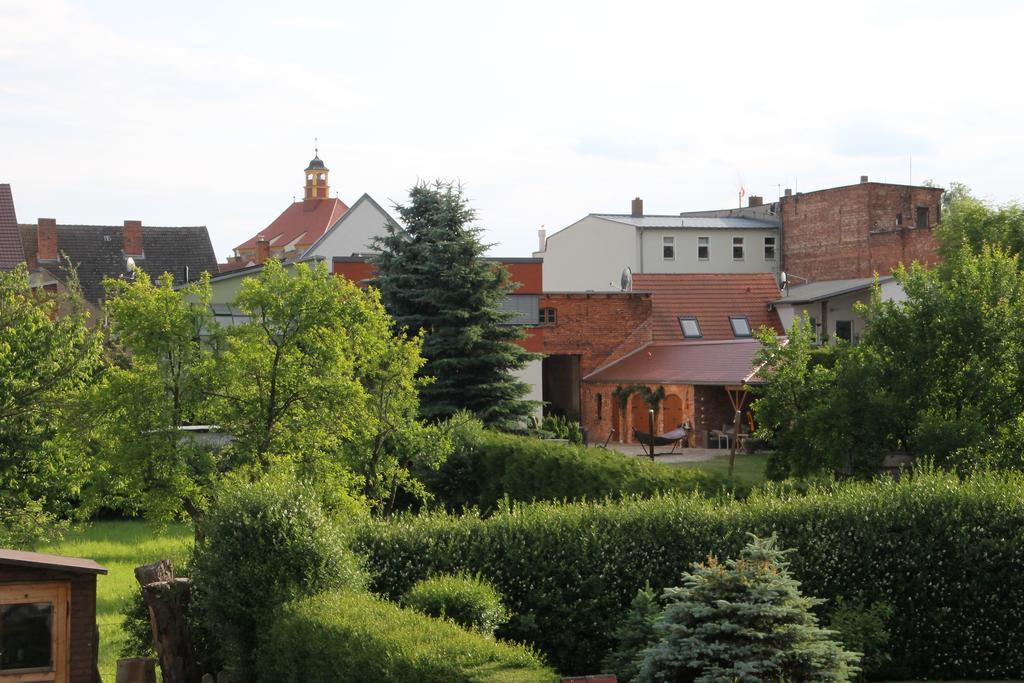 Ferienwohnung Im Herzen Von Peitz Ruang foto