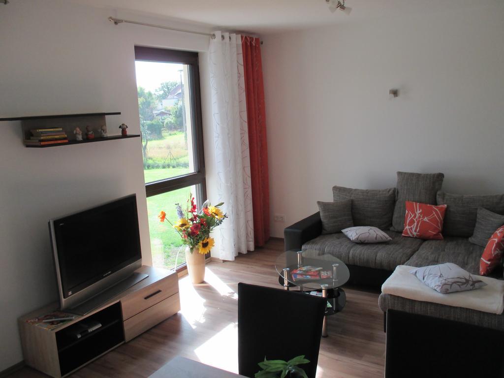Ferienwohnung Im Herzen Von Peitz Ruang foto
